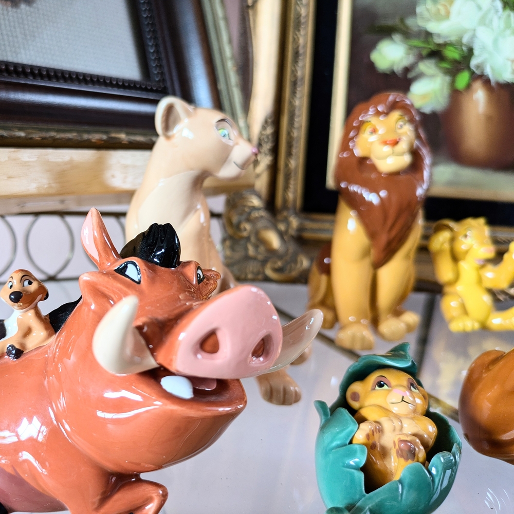 Lion King Ceramic Figurine Set